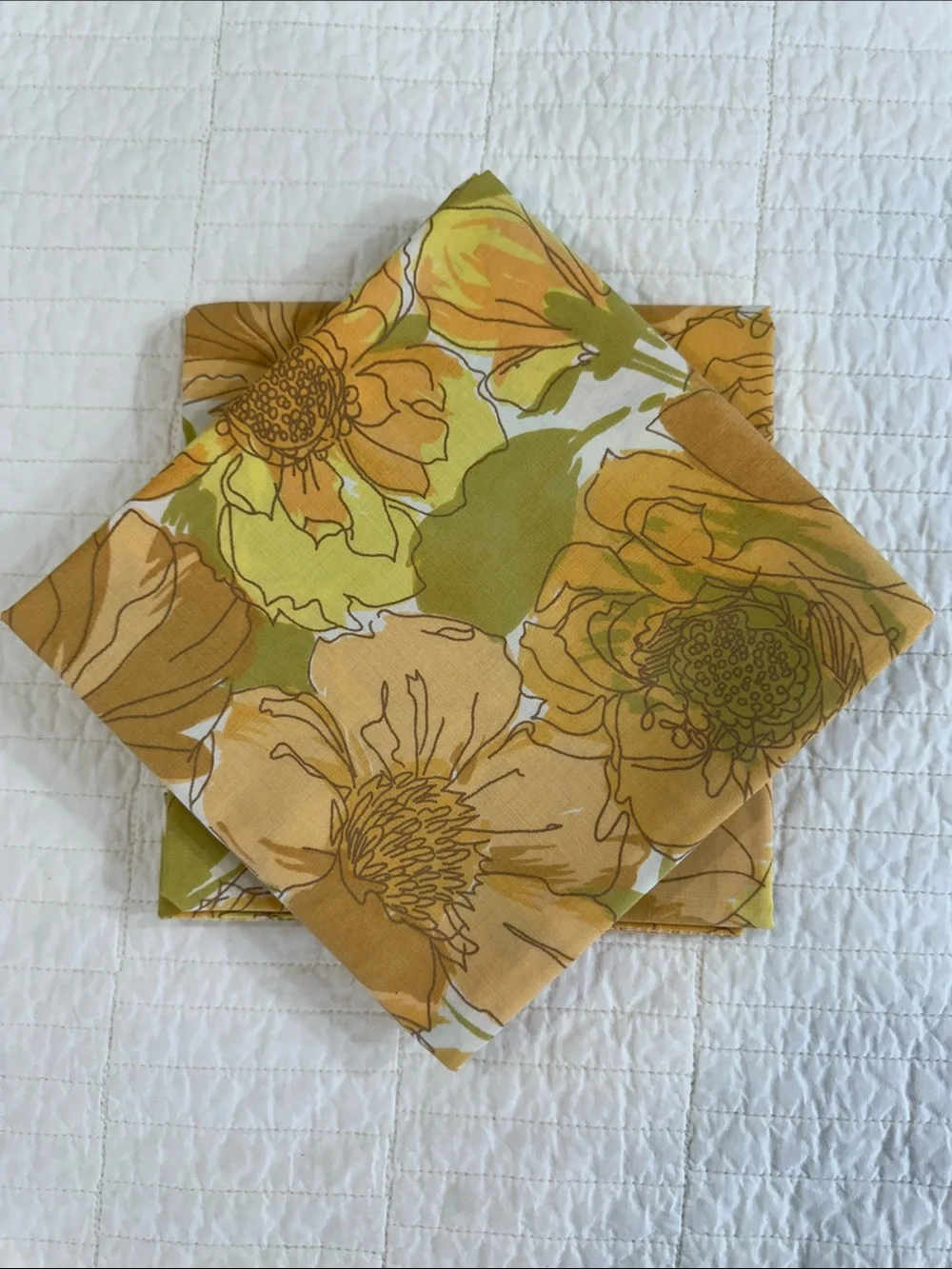 Wondercale Springmaid Standard Pillowcase Set of 2 Vintage Mod 1970 Floral